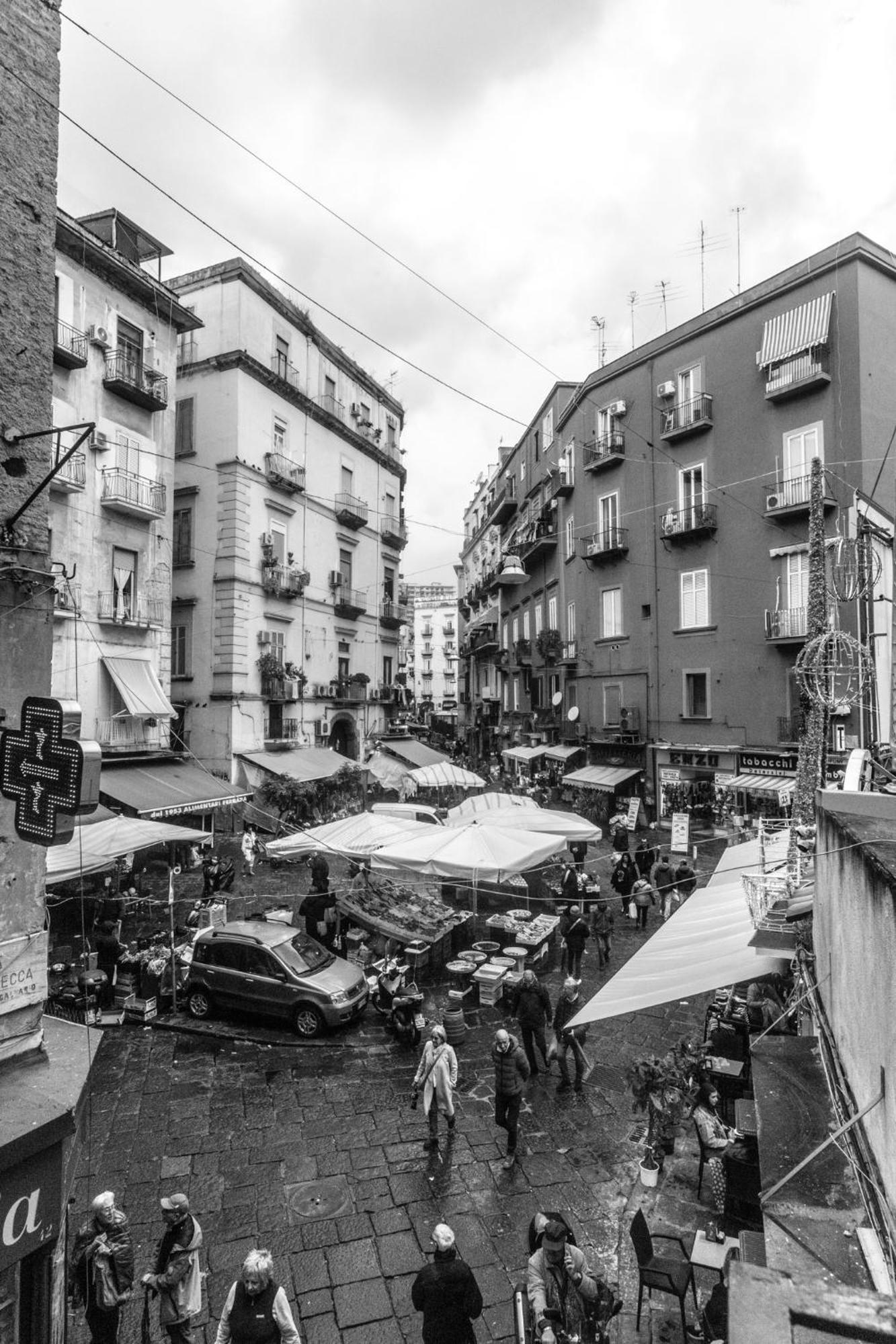 Pignasecca Domus Hotel Napoli Exterior foto